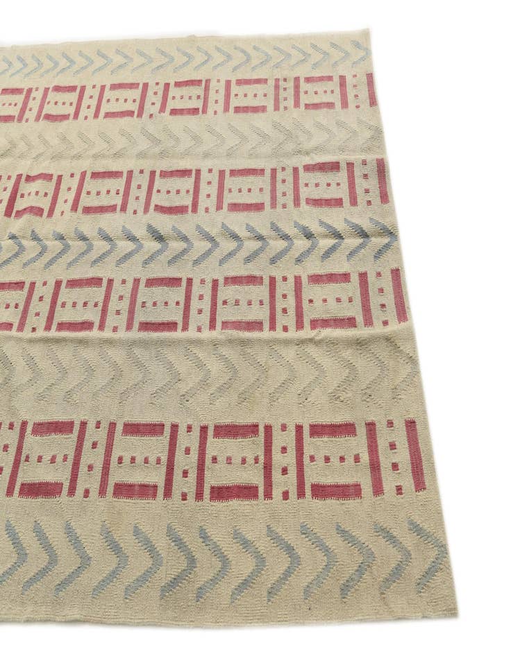 Detail image of  5' 2 x 6' 2  Hand Woven Kilim Modern Wool Rug