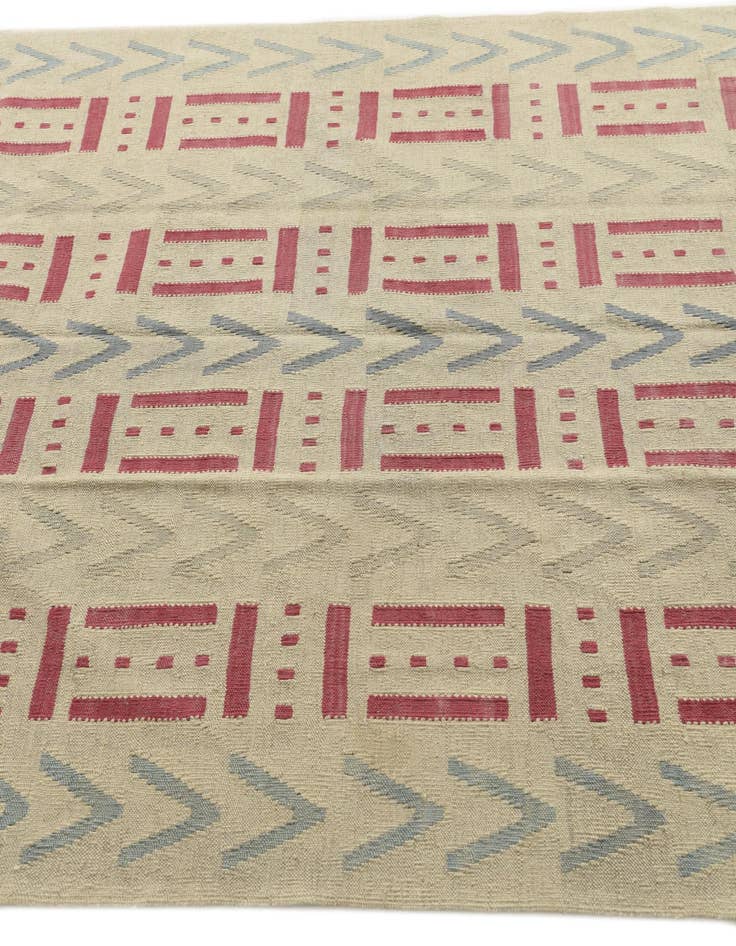 Detail image of  5' 2 x 6' 2  Hand Woven Kilim Modern Wool Rug