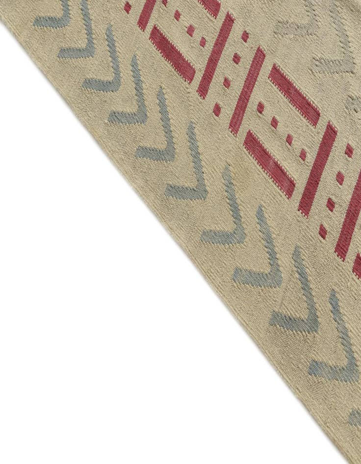 Detail image of  5' 2 x 6' 2  Hand Woven Kilim Modern Wool Rug