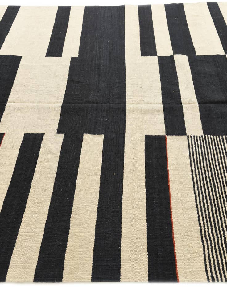 Detail image of  6' 9 x 9' 7  Hand Woven Kilim Modern Wool Rug