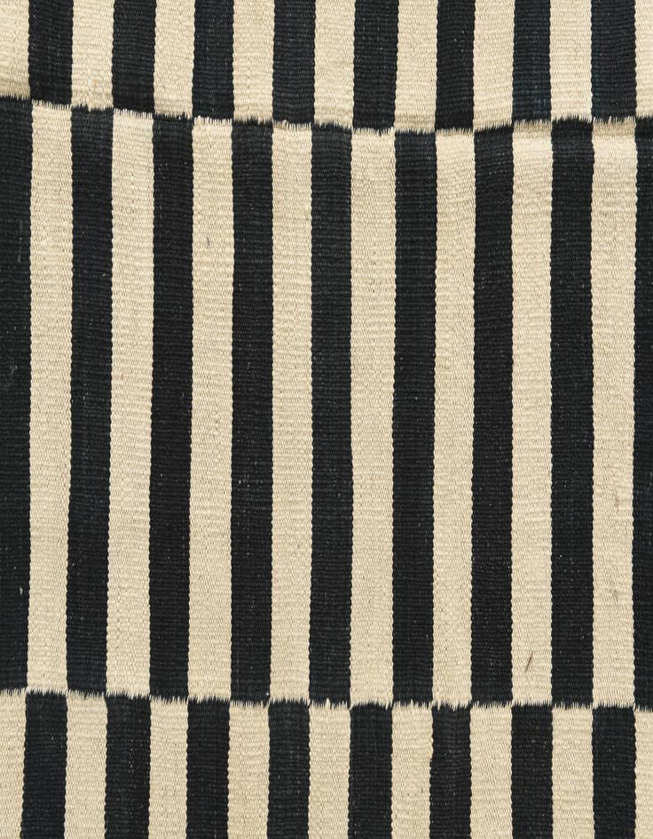 Detail image of  5' x 6' 4  Hand Woven Kilim Modern Wool Rug