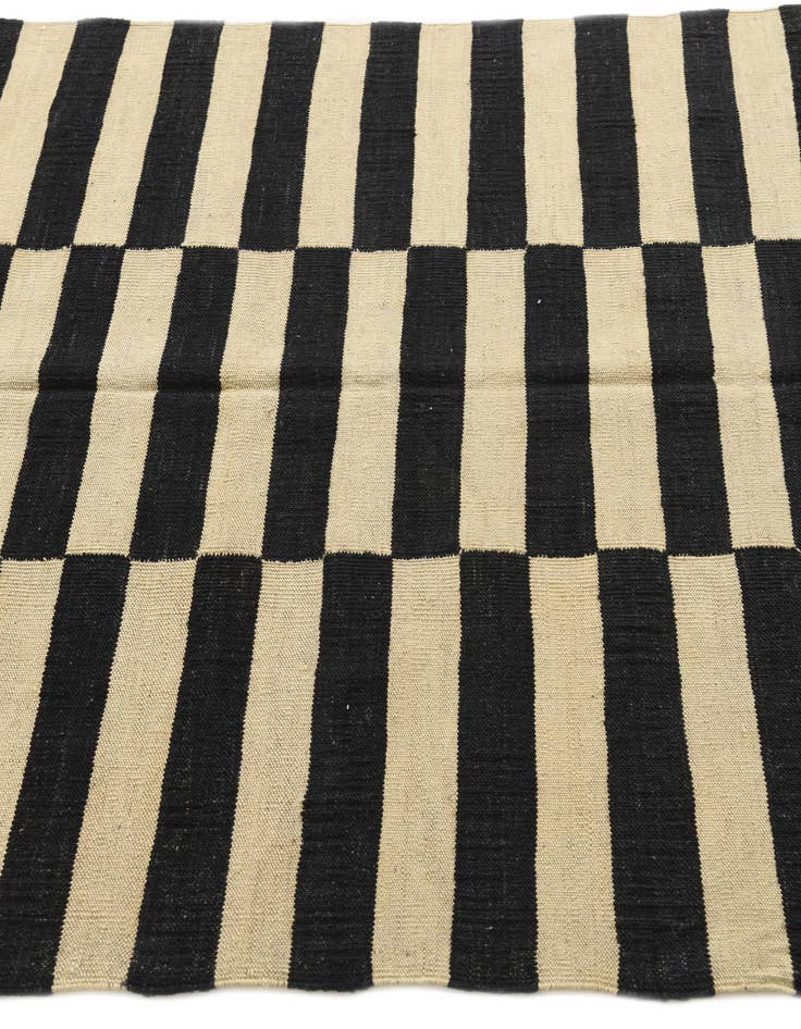 Detail image of  4' 3 x 5' 10  Hand Woven Kilim Modern Wool Rug