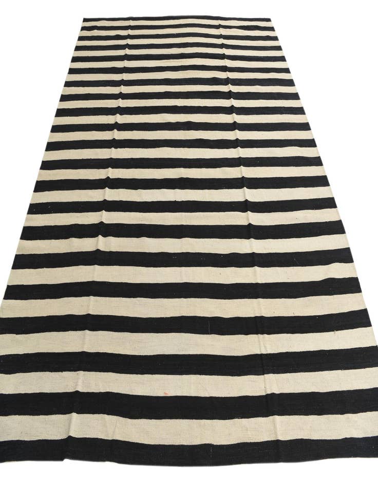 Detail image of  8' 3 x 9' 9  Hand Woven Kilim Modern Wool Rug