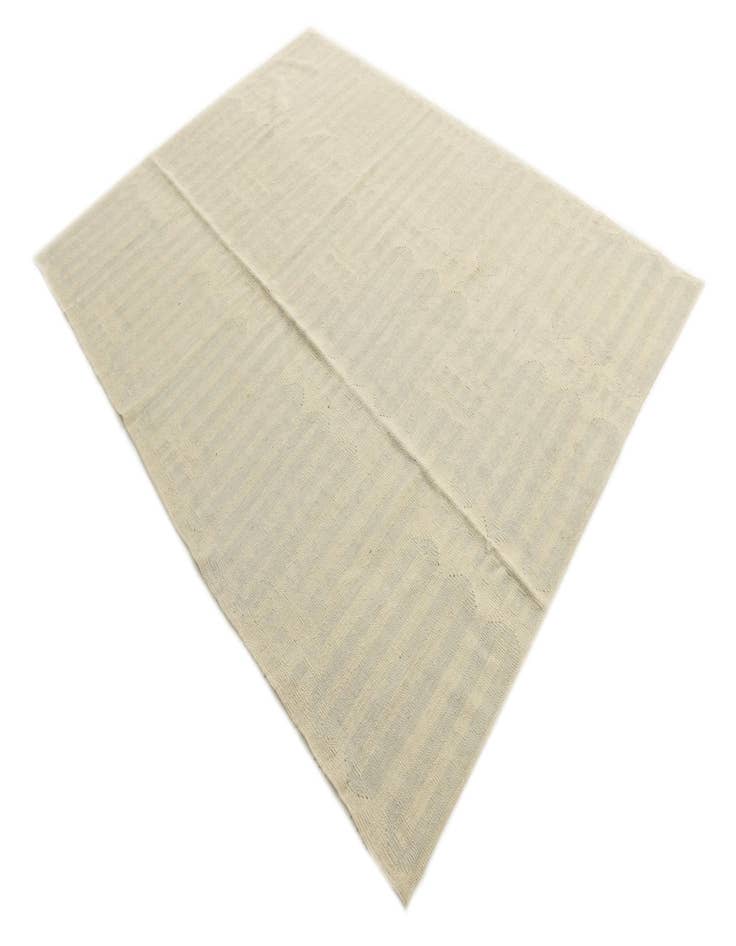 Detail image of  5' 9 x 7' 7  Hand Woven Kilim Modern Wool Rug