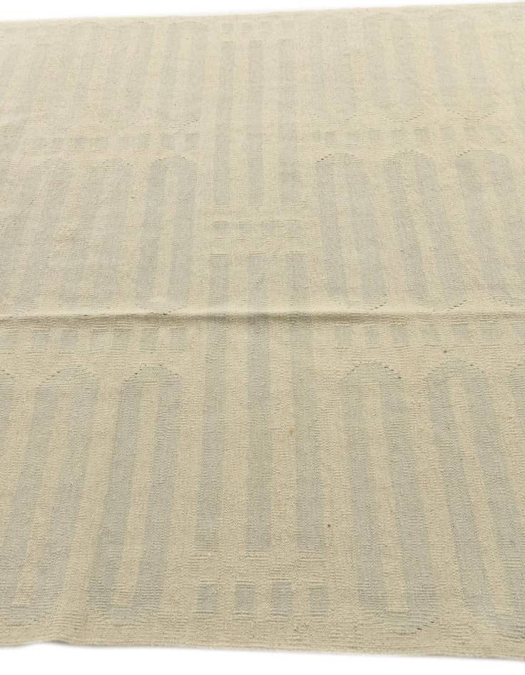 Detail image of  5' 9 x 7' 7  Hand Woven Kilim Modern Wool Rug