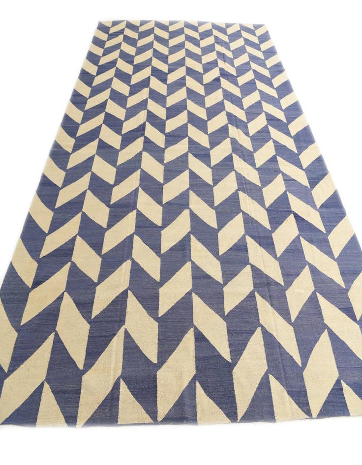 Detail image of  10' x 13'  Hand Woven Kilim Modern Wool Rug