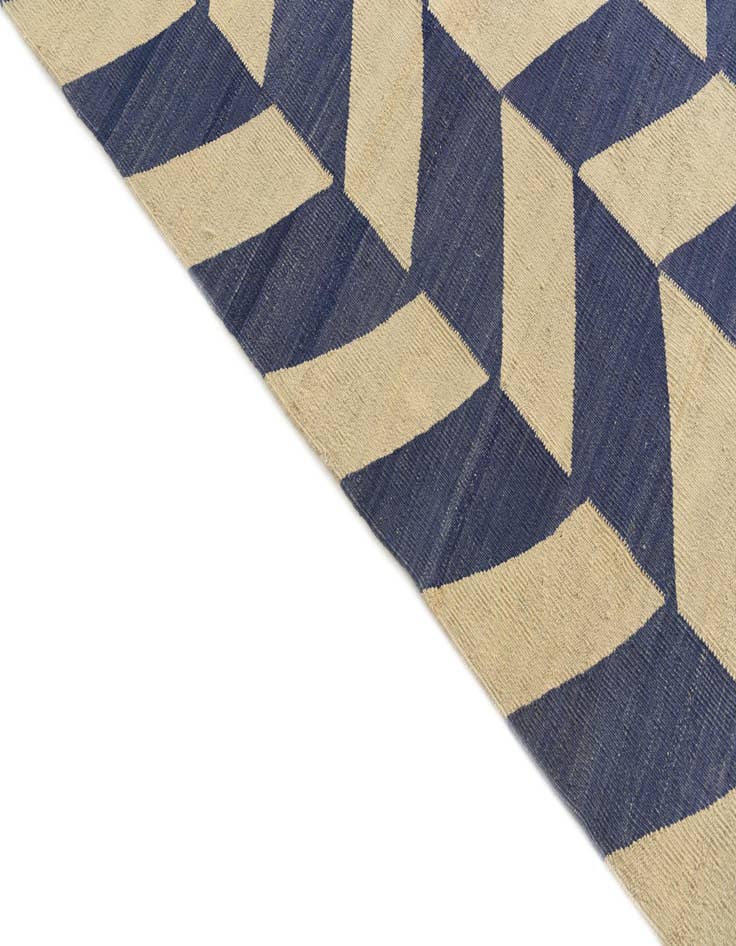 Detail image of  10' x 13'  Hand Woven Kilim Modern Wool Rug