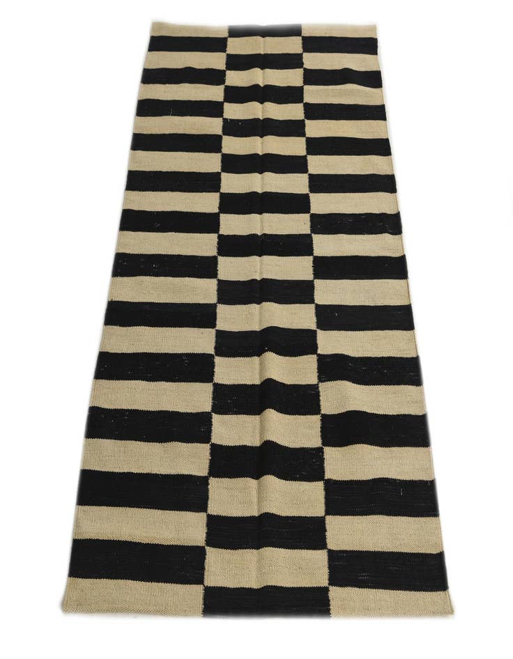 Detail image of  3' 4 x 5' 2  Hand Woven Kilim Modern Wool Rug