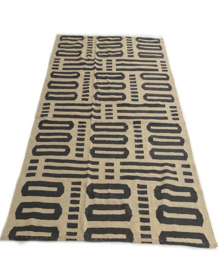 Detail image of  6' x 7' 5  Hand Woven Kilim Modern Wool Rug