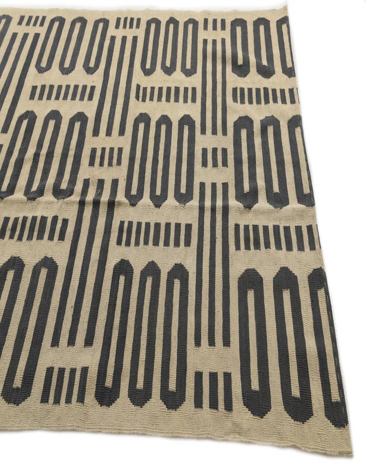 Detail image of  6' x 7' 5  Hand Woven Kilim Modern Wool Rug