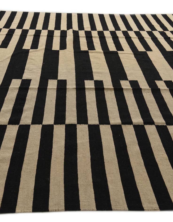 Detail image of  10' 2 x 13'  Hand Woven Kilim Modern Wool Rug