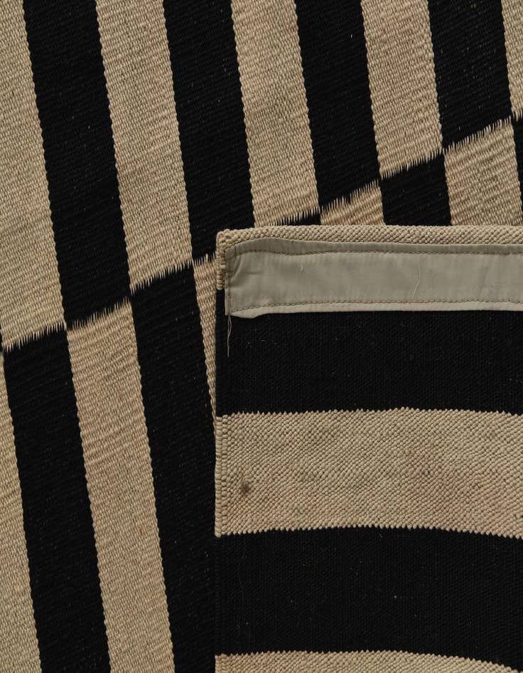 Detail image of  10' 2 x 13'  Hand Woven Kilim Modern Wool Rug