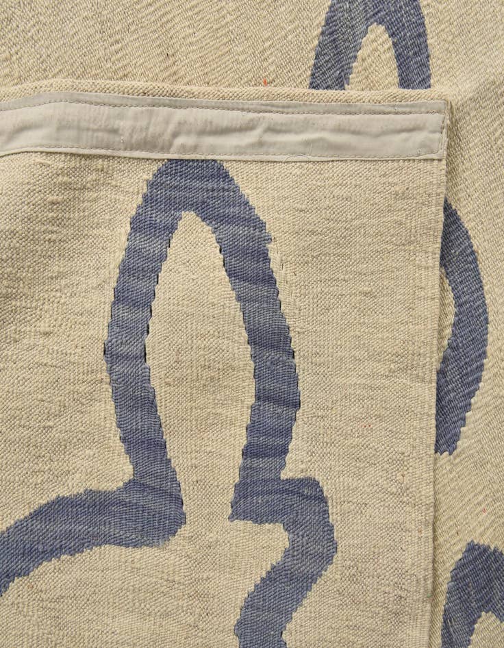 Detail image of  8' x 9' 6  Hand Woven Kilim Modern Wool Rug