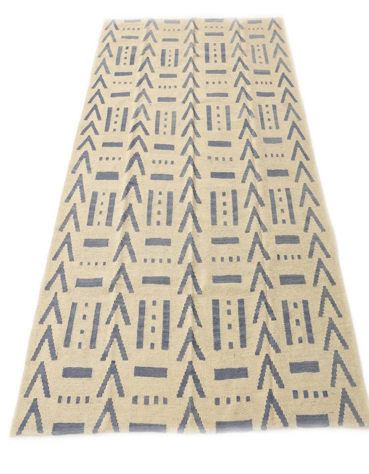 Detail image of  5' 2 x 6' 5  Hand Woven Kilim Modern Wool Rug