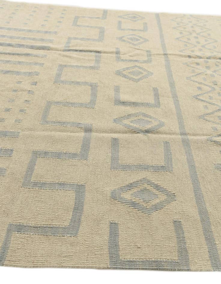 Detail image of  5' 1 x 6' 5  Hand Woven Kilim Modern Wool Rug