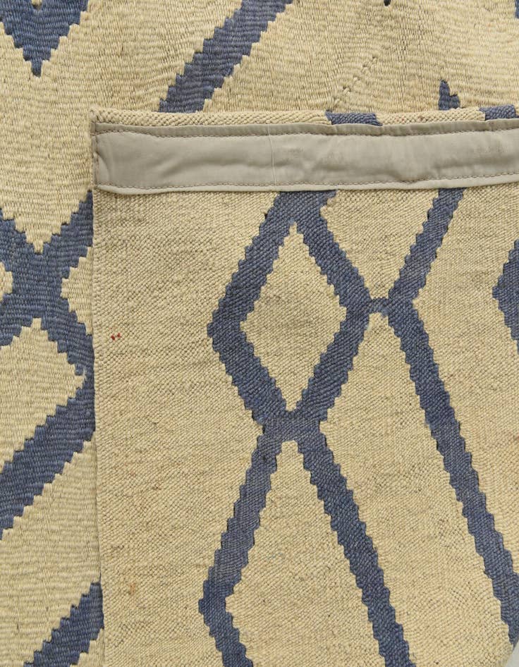 Detail image of  6' x 8' 2  Hand Woven Kilim Modern Wool Rug