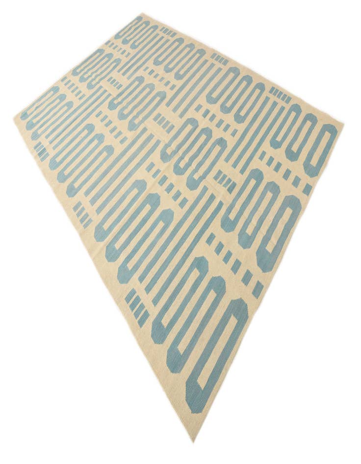 Detail image of  6' 7 x 9' 6  Hand Woven Kilim Modern Wool Rug