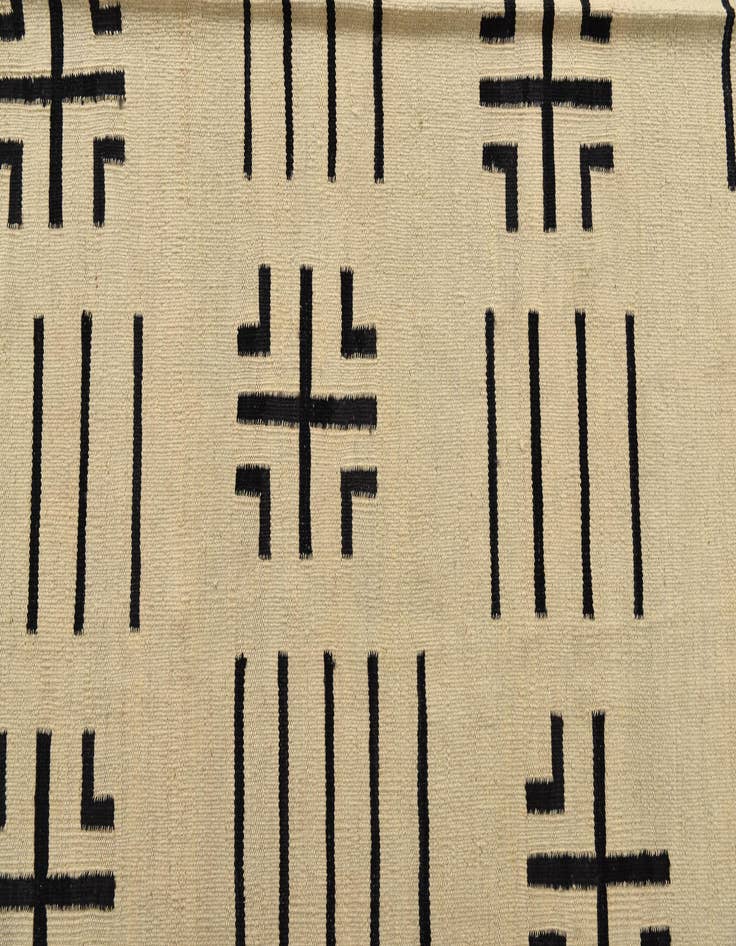 Detail image of  6' 11 x 9' 3  Hand Woven Kilim Modern Wool Rug