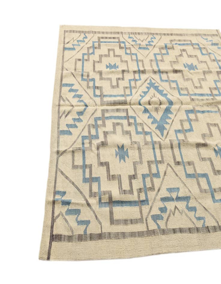 Detail image of  6' x 7' 6  Hand Woven Kilim Modern Wool Rug