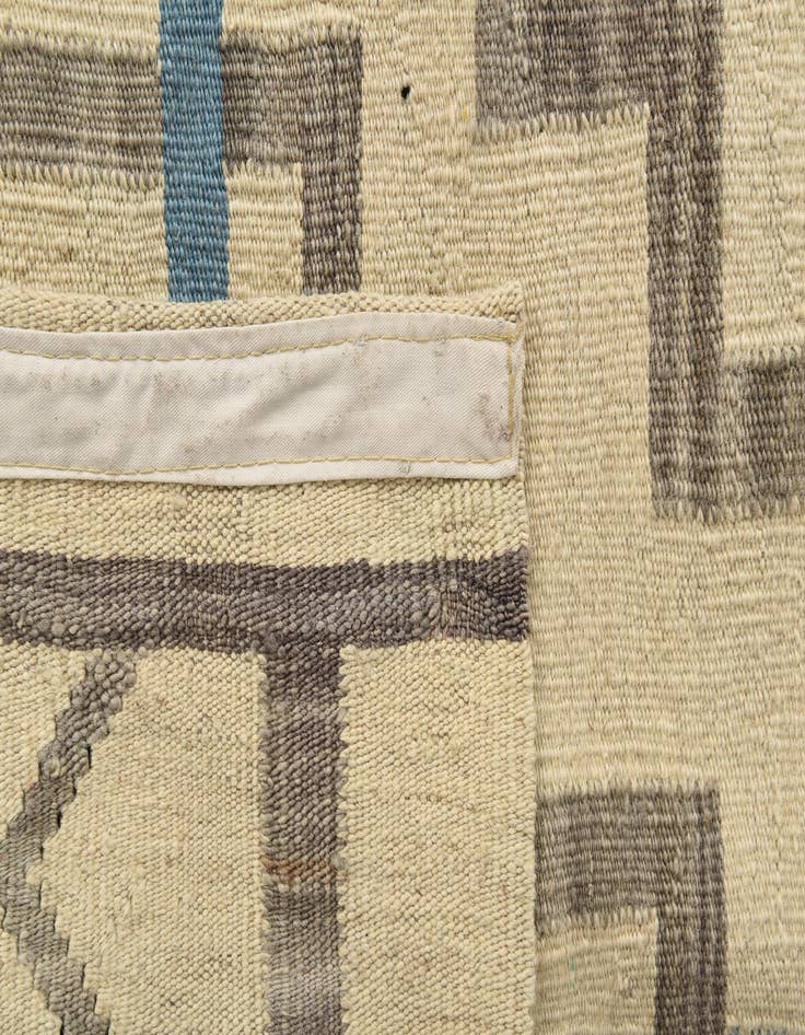 Detail image of  6' x 7' 6  Hand Woven Kilim Modern Wool Rug