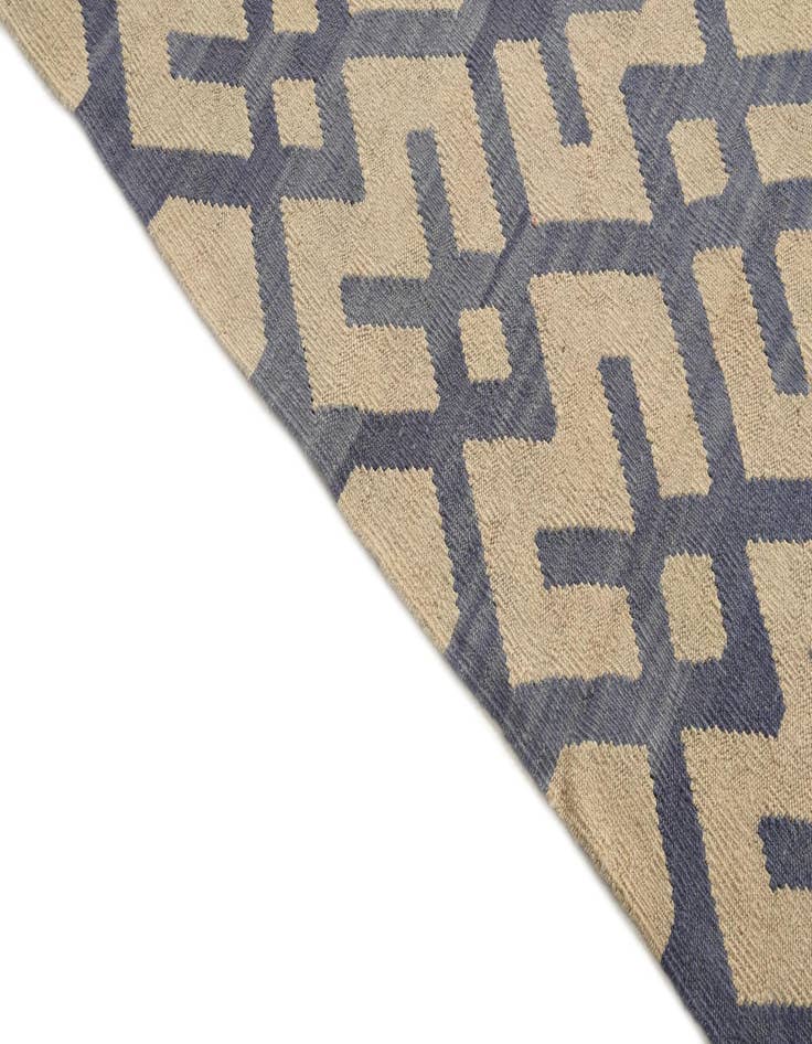 Detail image of  6' 2 x 7' 10  Hand Woven Kilim Modern Wool Rug