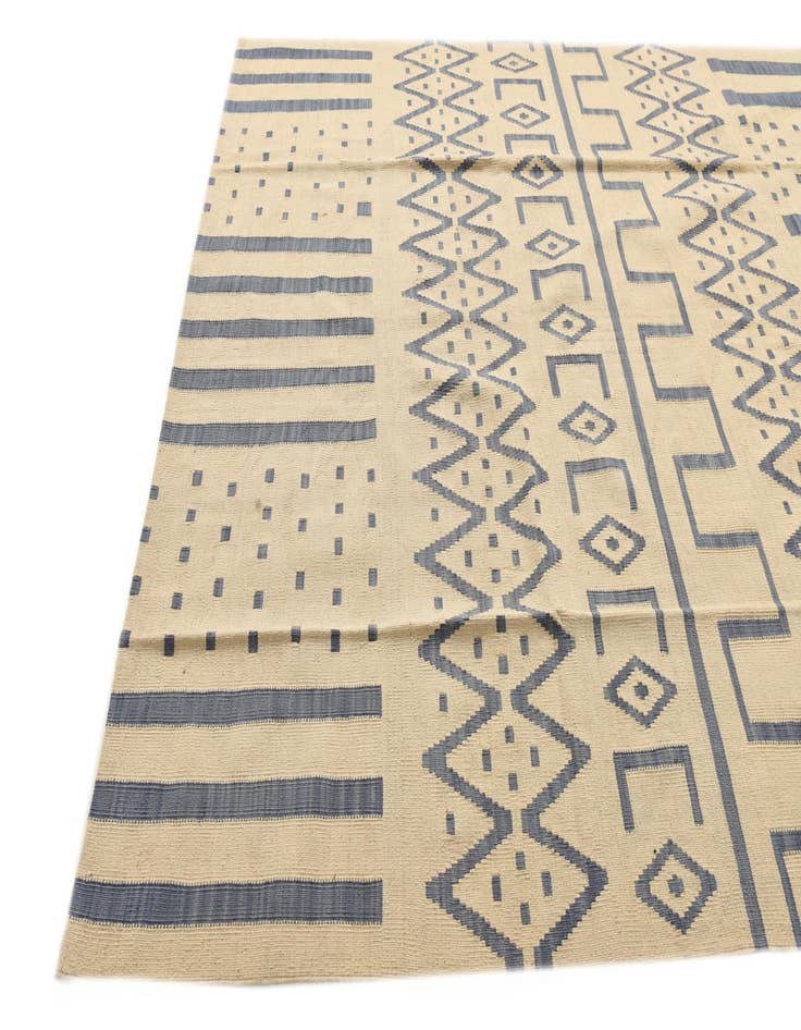 Detail image of  7' 1 x 9' 9  Hand Woven Kilim Modern Wool Rug