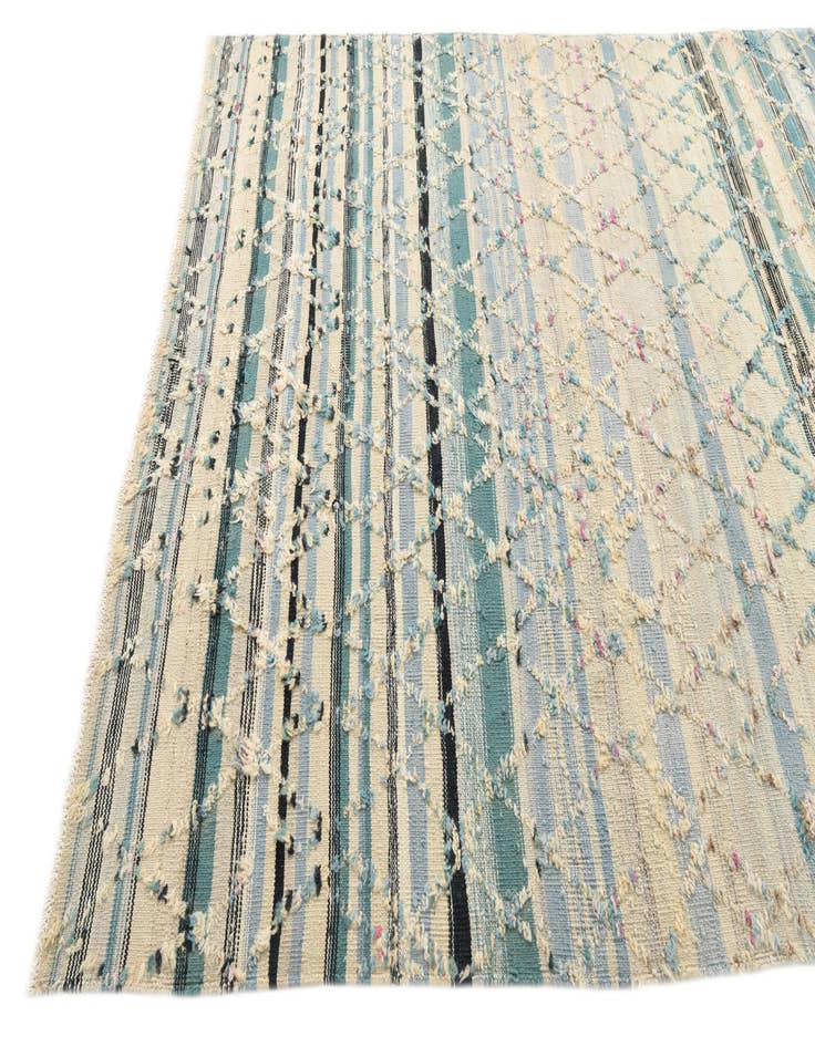 Detail image of  6' 6 x 10'  Hand Woven Kilim Modern Wool Rug