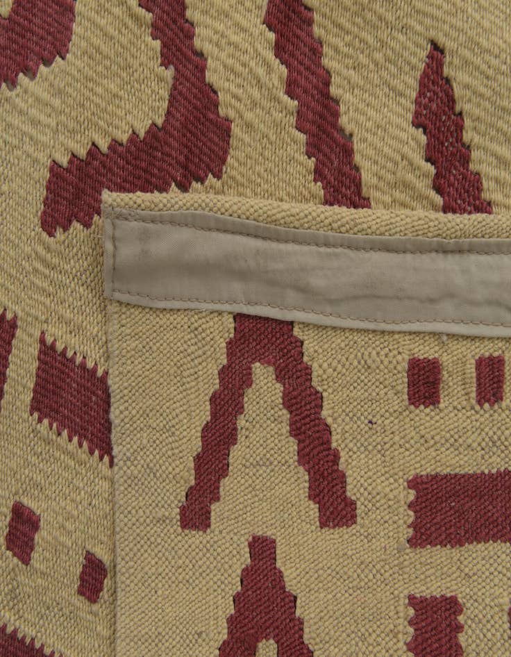 Detail image of  6' 9 x 9' 9  Hand Woven Kilim Modern Wool Rug