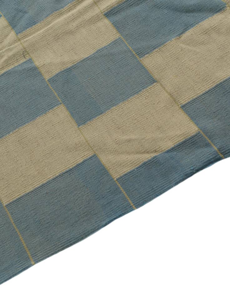 Detail image of  7' 7 x 10' 1  Hand Woven Kilim Modern Wool Rug