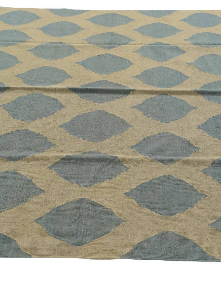 Detail image of  6' 7 x 9' 9  Hand Woven Kilim Modern Wool Rug