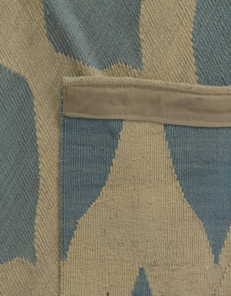 Detail image of  6' 7 x 9' 9  Hand Woven Kilim Modern Wool Rug