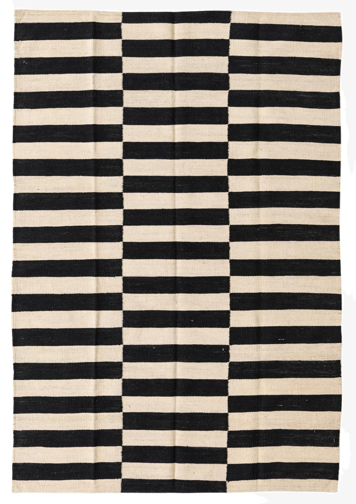  4' x 5' 10  Hand Woven Kilim Modern Wool Rug