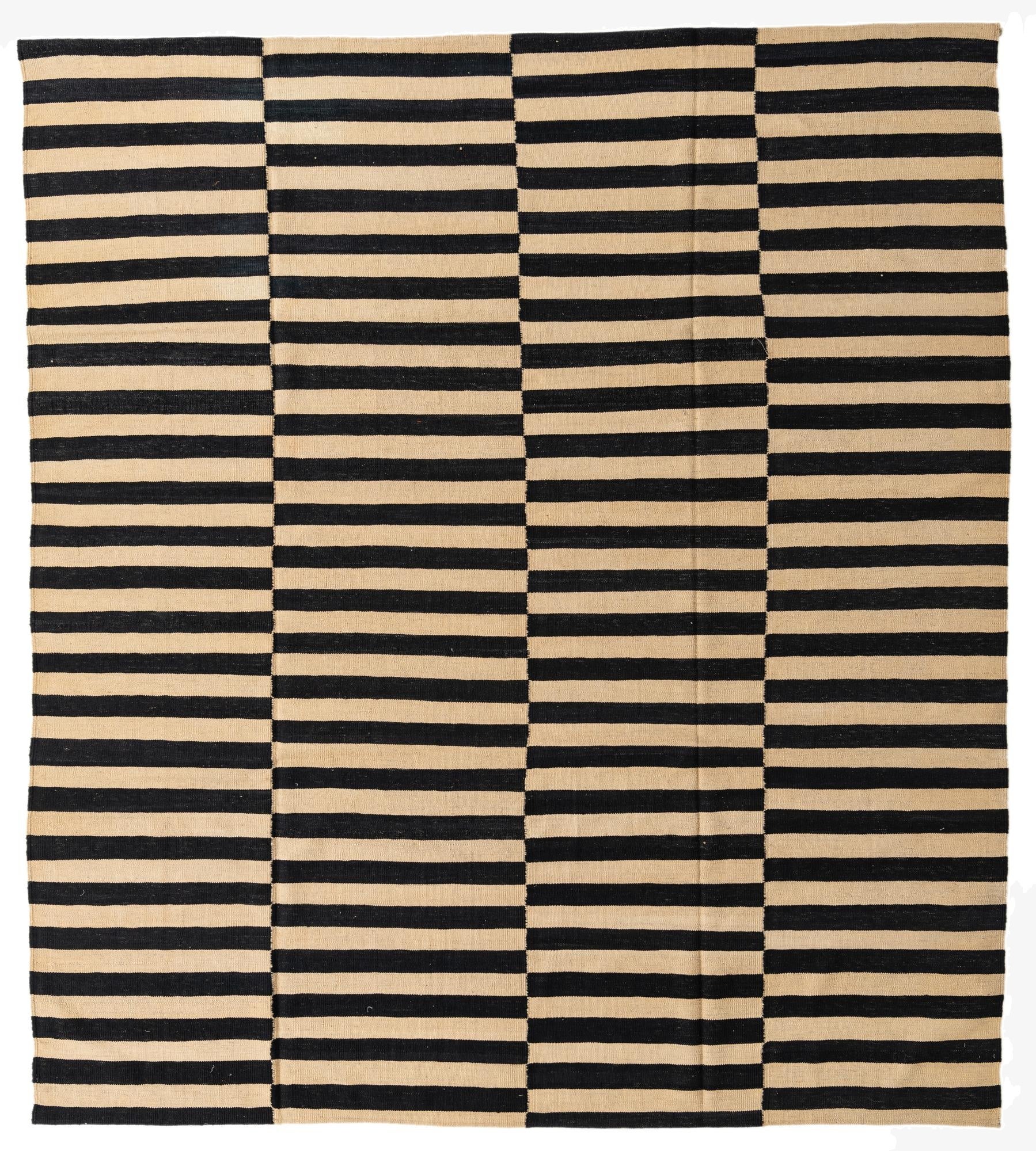  8' 8 x 9' 7  Hand Woven Kilim Modern Wool Rug