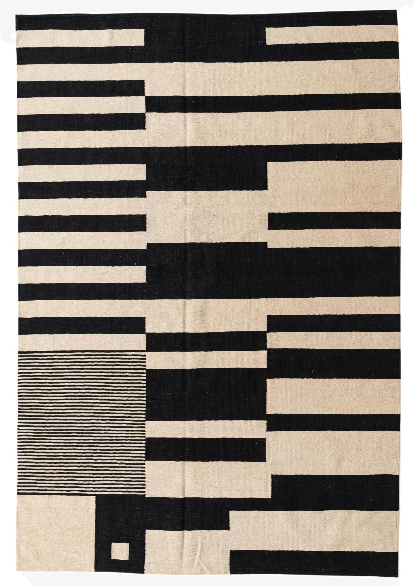  6' 8 x 9' 8  Hand Woven Kilim Modern Wool Rug