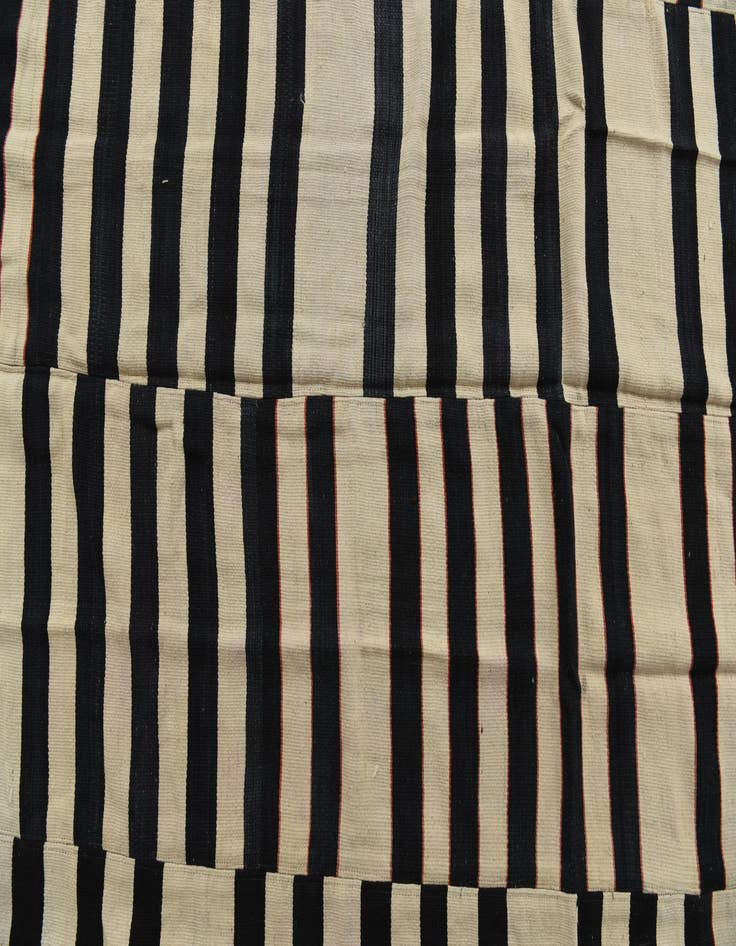 Detail image of  5' 5 x 8'  Hand Woven Kilim Patchwork Wool Rug