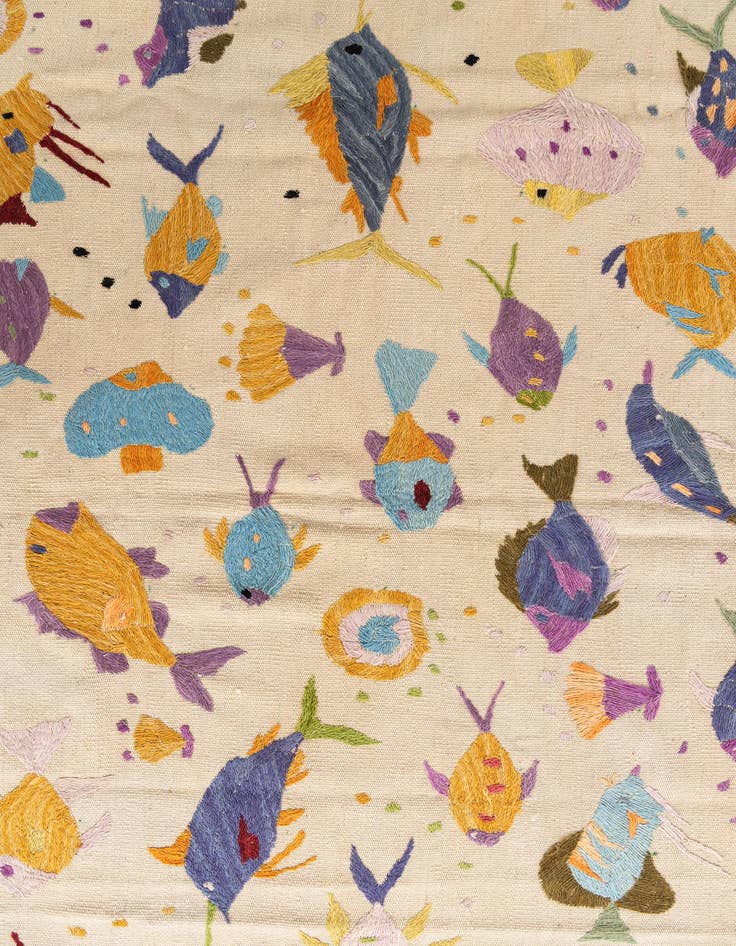 Detail image of  6' 5 x 9' 5  Hand Woven Kilim Suzani Wool Rug