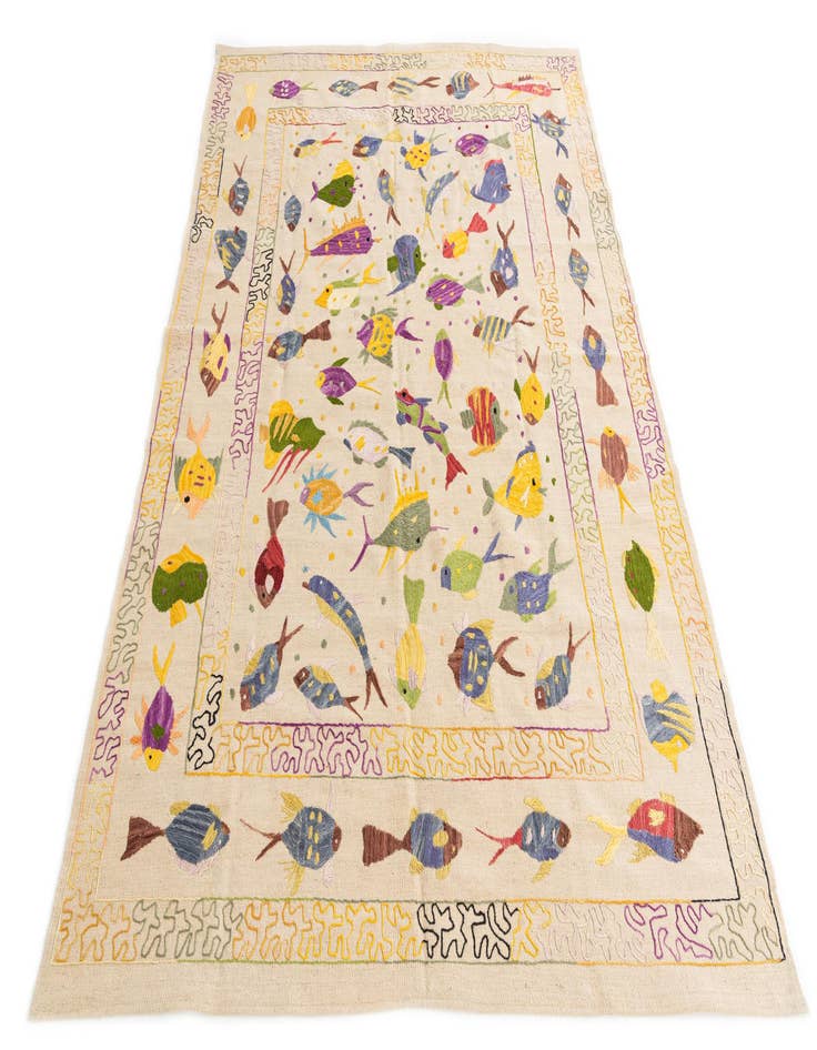 Detail image of  5' 7 x 7' 9  Hand Woven Kilim Suzani Wool Rug