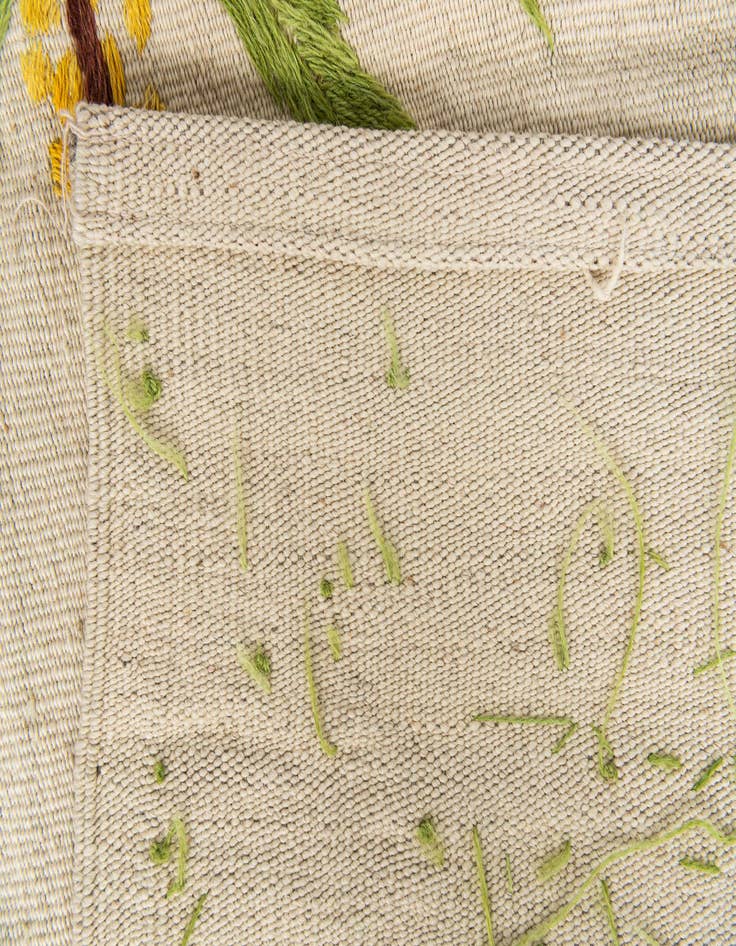 Detail image of  5' 6 x 7' 6  Hand Woven Kilim Suzani Wool Rug