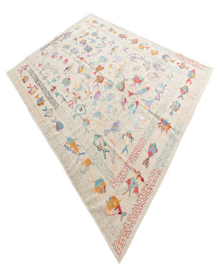 Detail image of  7' 1 x 9' 8  Hand Woven Kilim Suzani Wool Rug