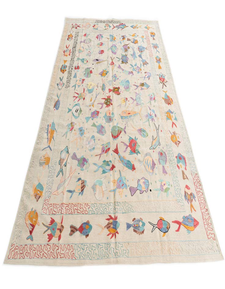 Detail image of  7' 1 x 9' 8  Hand Woven Kilim Suzani Wool Rug