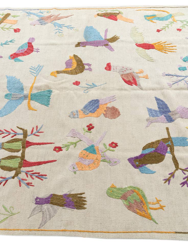 Detail image of  5' 7 x 8'  Hand Woven Kilim Suzani Wool Rug