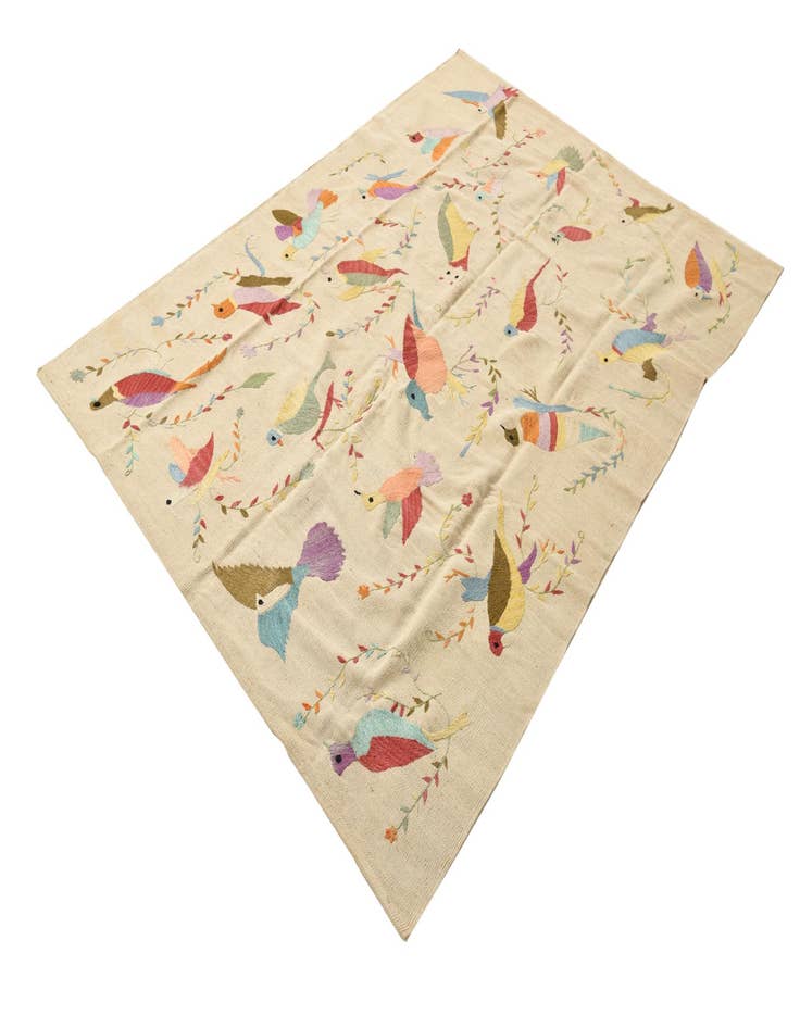 Detail image of  5' 6 x 7' 7  Hand Woven Kilim Suzani Wool Rug