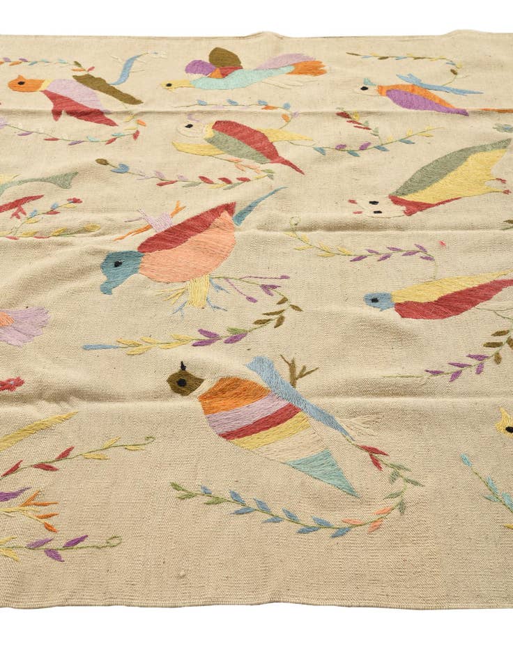 Detail image of  5' 6 x 7' 7  Hand Woven Kilim Suzani Wool Rug