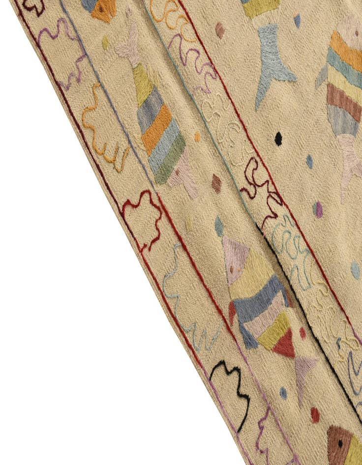 Detail image of  7' 2 x 9' 6  Hand Woven Kilim Suzani Wool Rug