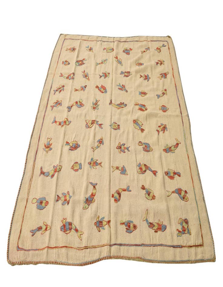 Detail image of  5' x 6' 6  Hand Woven Kilim Suzani Wool Rug