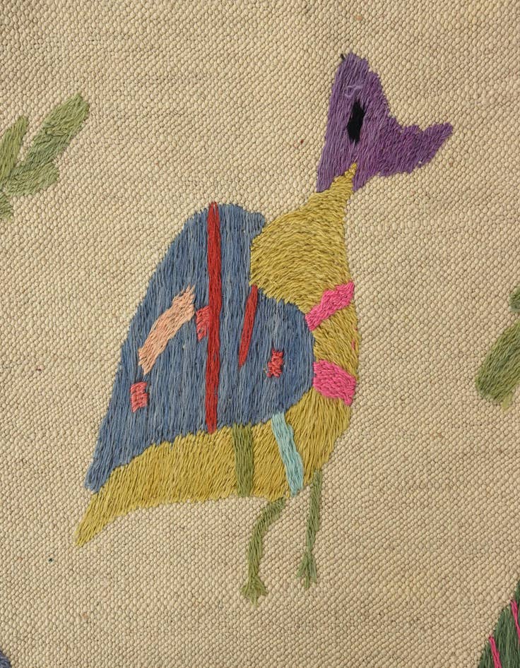 Detail image of  6' 5 x 9'  Hand Woven Kilim Suzani Wool Rug