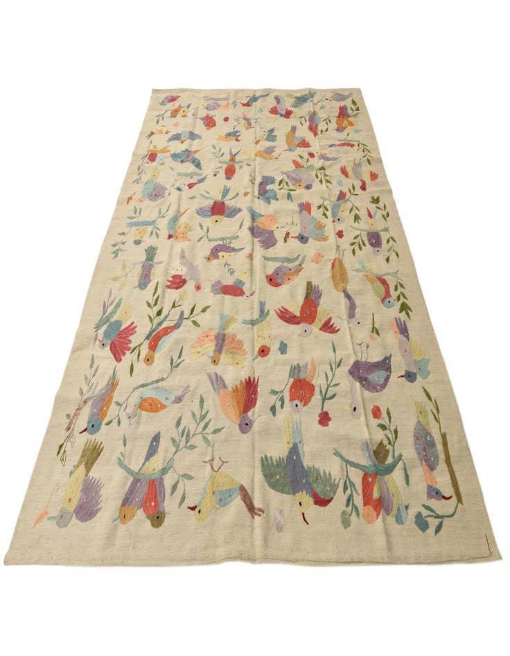 Detail image of  6' 8 x 8' 11  Hand Woven Kilim Suzani Wool Rug