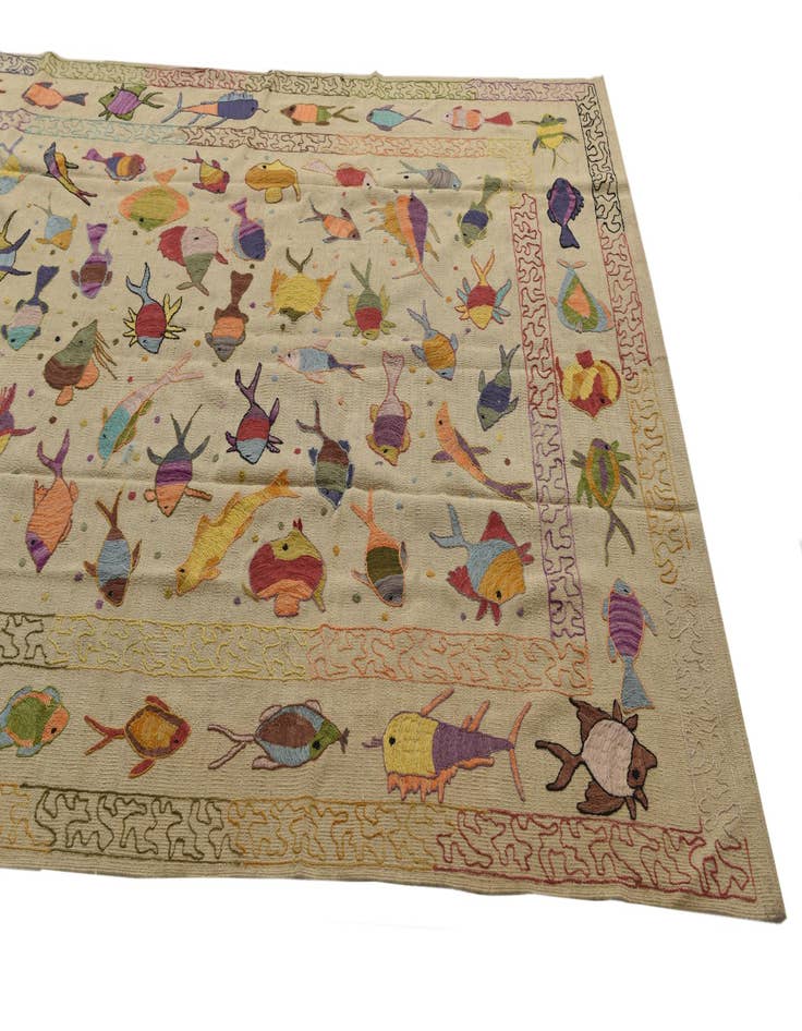 Detail image of  6' 4 x 9' 6  Hand Woven Kilim Suzani Wool Rug