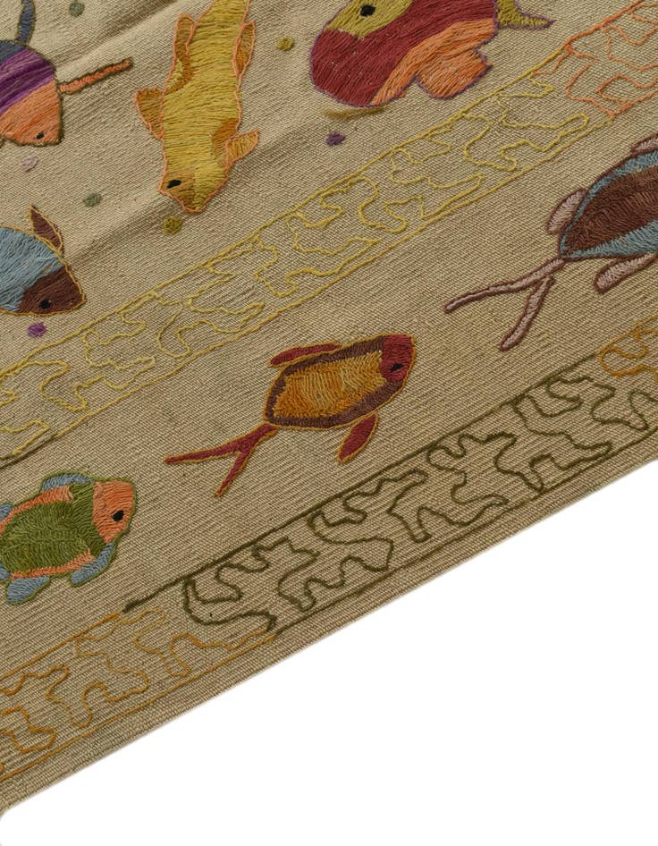 Detail image of  6' 4 x 9' 6  Hand Woven Kilim Suzani Wool Rug