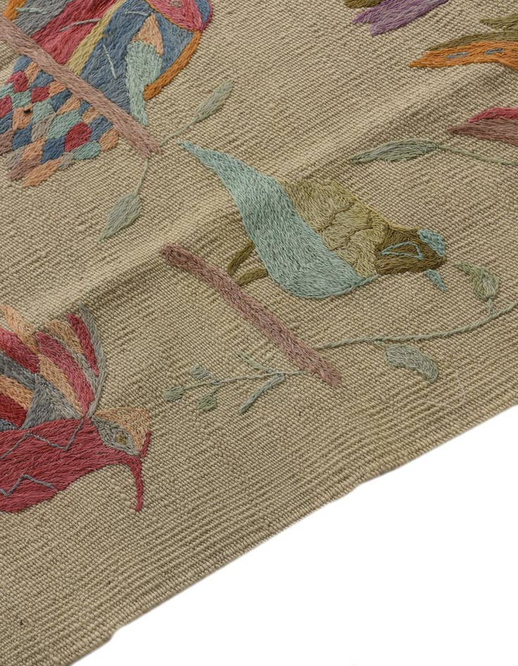 Detail image of  3' 1 x 4' 7  Hand Woven Kilim Suzani Wool Rug